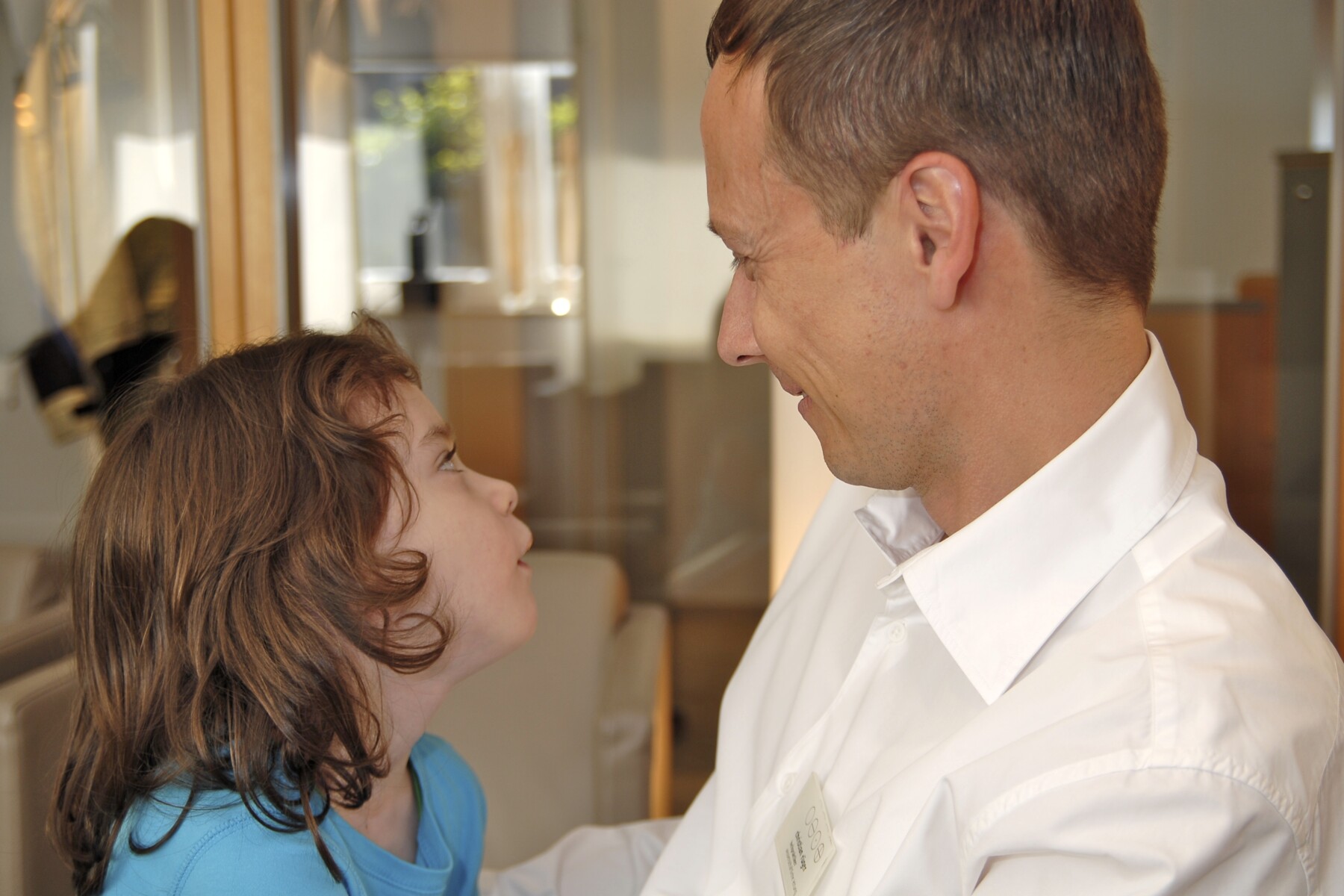 Direct, honest communication even with small patients