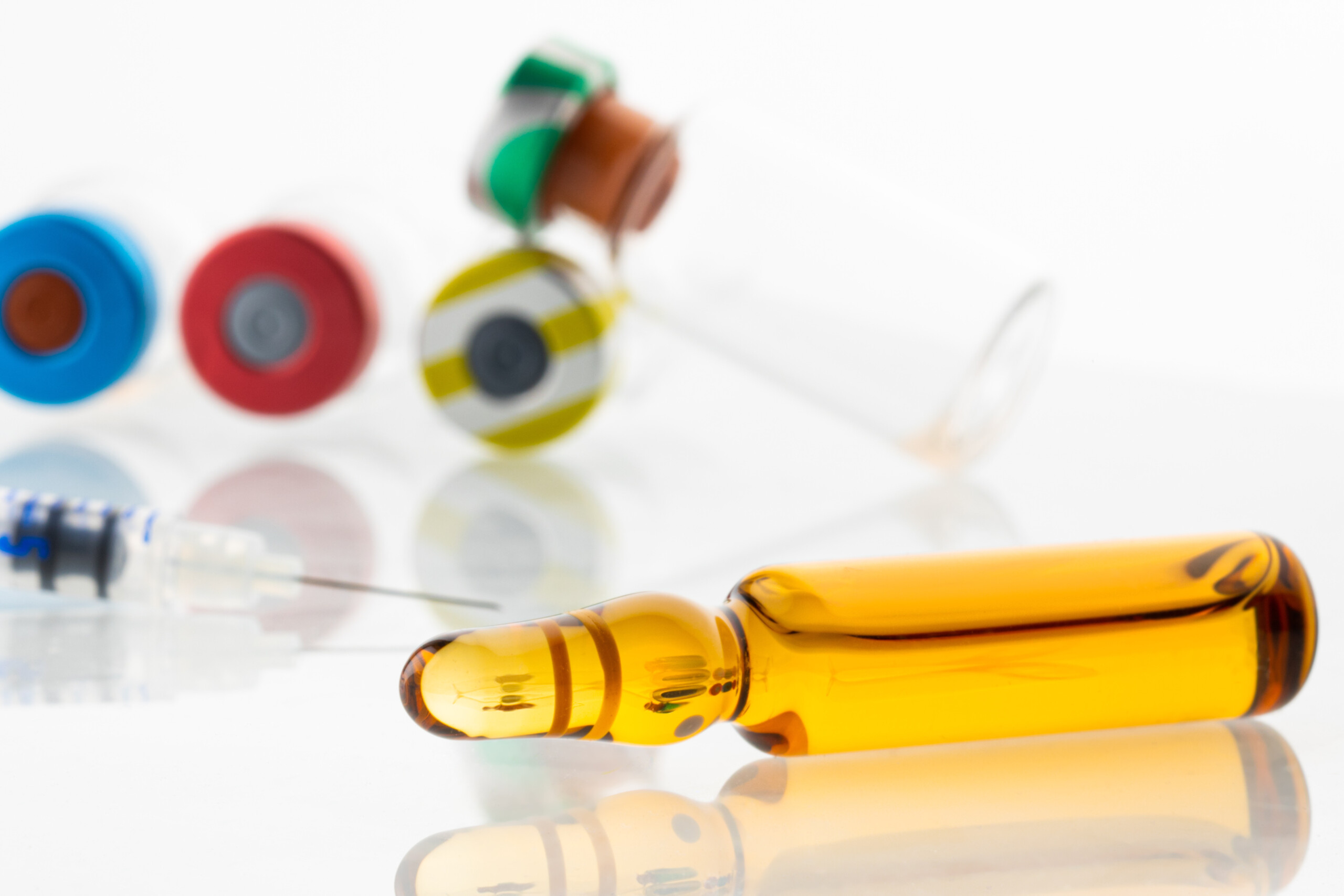 Ampoules for an injection treatment